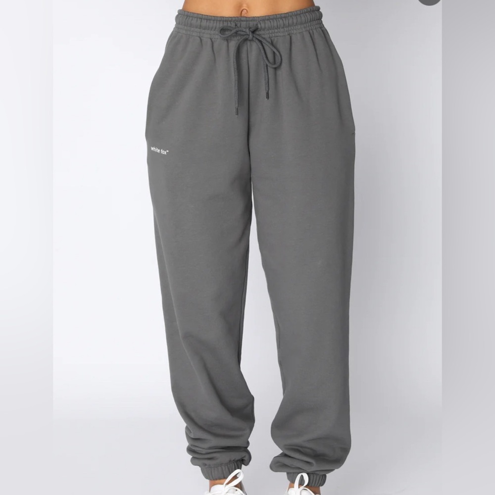 White Fox Not An Issue Sweatpants Slate (CHECK FOR SET)